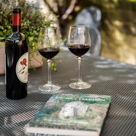 بيت للعطل Secret Garden *