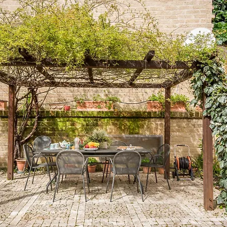 Secret Garden Holiday home *