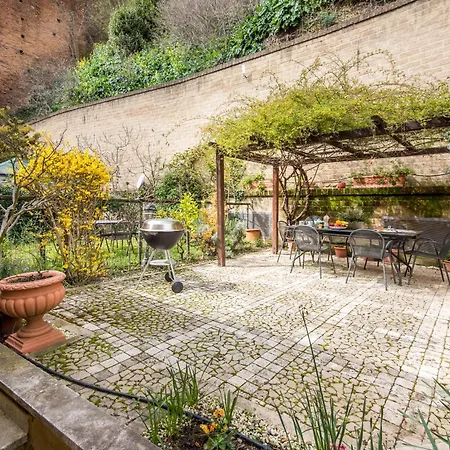 Holiday home Secret Garden *