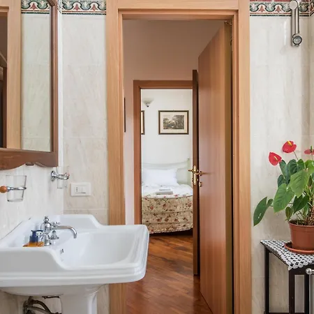 Secret Garden Feriehus Siena