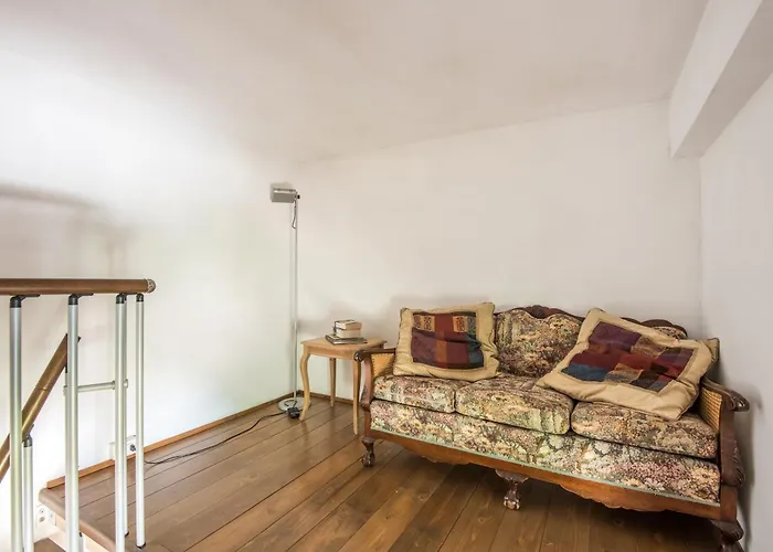 Semesterbostad Secret Garden Siena