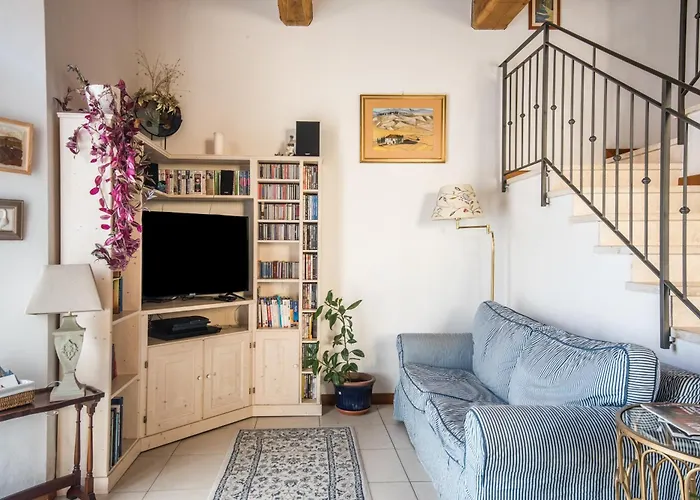 Semesterbostad Secret Garden *