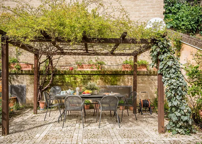 Secret Garden Holiday home *